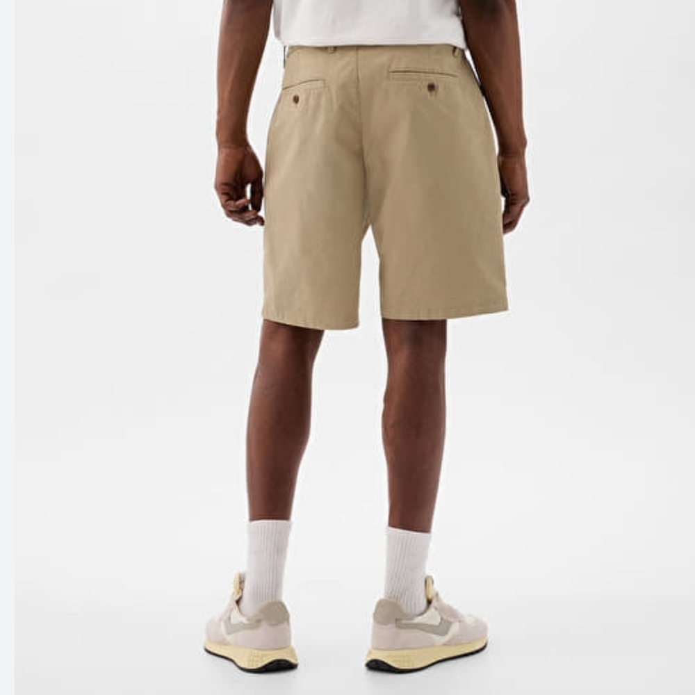 Gap Men's  Shorts 10" Essential Khaki Size 38 - Picture 3 of 13